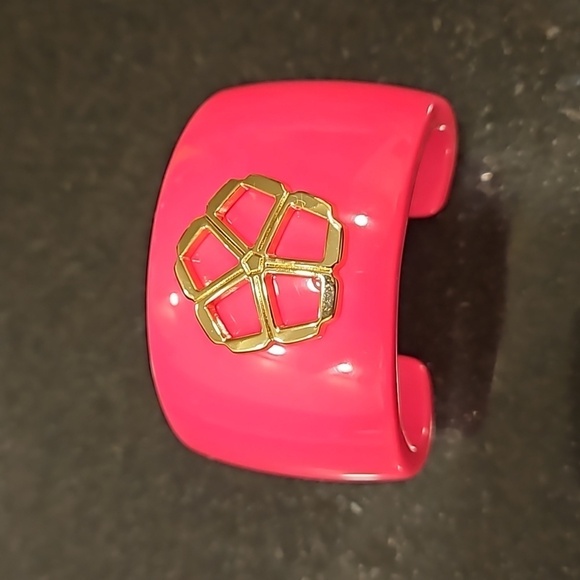 💕TRINA TURK x MALIBU BARBIE💕 Collaboration Pink Cuff Bracelet (Human Size) - Picture 12 of 16